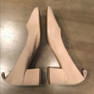 & Other Stories- tan suede ballet pump
